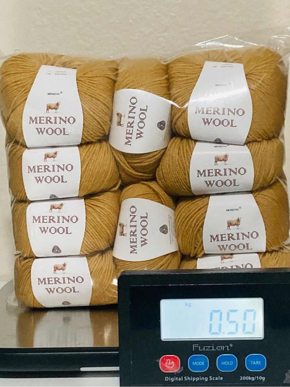 10 NWT (490g+ total) 100% Merino Wool Yarn by Mengchu in Pale Gold
